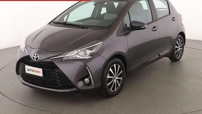 Gebraucht Toyota Yaris Active 70 PS (51 kW) 2017 Grau Kleinwagen