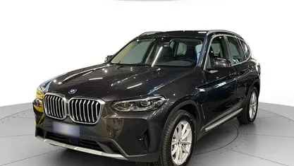 Usata BMW X3 Comfort Edition 184 CV (135 kW) 2024 Grigio SUV