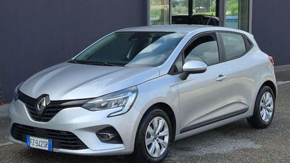 Käytetty Renault Clio IV Business 86 HP (63 kW) 2019 Hopea Sedan