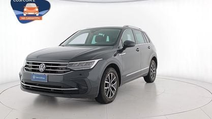 Usata VW Tiguan Life 150 CV (110 kW) 2024 Urano grey SUV