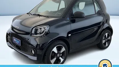 Nero metallizzato Usata 2021 Smart ForTwo Electric Drive Passion Tre volumi | 12.600 € (Buon prezzo)