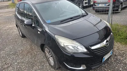 Usata Opel Meriva 120 CV (88 kW) 2015 Monovolume