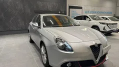 603 grigio Usata 2016 Alfa Romeo Giulietta Business Due volumi | 10.900 € (Buon prezzo)