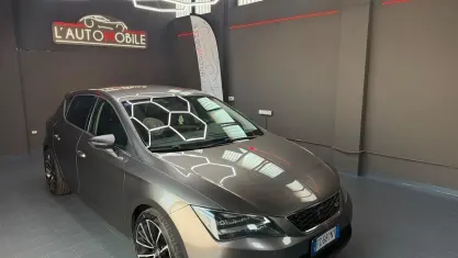 Usata Seat Leon FR 150 CV (110 kW) 2017 Grigio Coupé