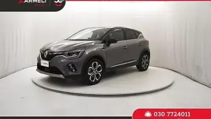 Usata Renault Captur Techno 143 CV (105 kW) 2023 Grigio SUV