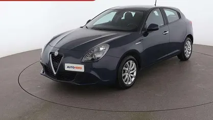 Usata Alfa Romeo Giulietta 120 CV (88 kW) 2016 Grigio Berlina