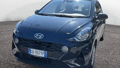 Grigio Usata 2022 Hyundai i10 Due volumi | 12.500 € (Buon prezzo)
