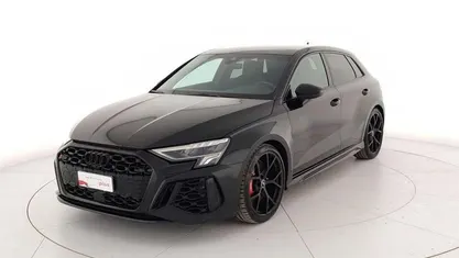 Usata Audi RS3 Ambiente 400 CV (294 kW) 2022 Nero perlato Berlina