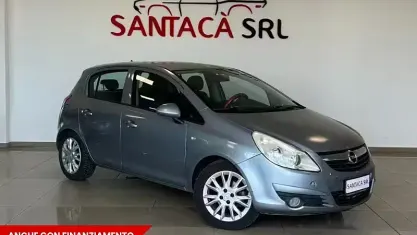 Usata Opel Corsa Edition 75 CV (55 kW) 2010 Grigio Utilitaria