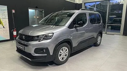 Usata Peugeot Rifter GT-line 102 CV (75 kW) 2019 Grigio Monovolume