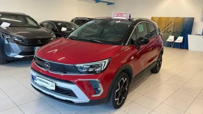 Usata Opel Crossland Ultimate 110 CV (80 kW) 2024 Rosso SUV