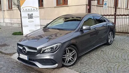 Usata Mercedes CLA200 Business 136 CV (100 kW) 2019 Grigio Berlina