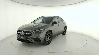 Nuova Mercedes C220 Advanced 197 CV (144 kW) 2026 Selenitgrey  metallic paint Berlina