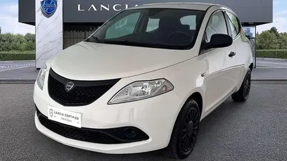 Usata 2020 Lancia Ypsilon Silver Utilitaria | 10.450 € (Buon prezzo)