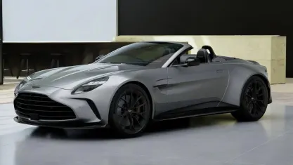 Nuova Aston Martin Vantage 665 CV (489 kW) 2026 Aluminite silver Coupé
