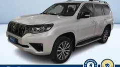Argento metallizzato Usata 2021 Toyota Land Cruiser Executive SUV | 54.700 € (Buon prezzo)