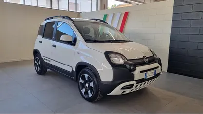 Usata Fiat Panda Cross Cross 69 CV (50 kW) 2020 Bianco Utilitaria