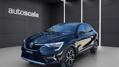 Begagnad Renault Arkana Intens 145 HK (106 kW) 2021 Svart SUV