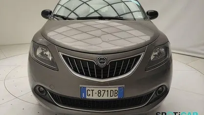 Grigio Usata 2024 Lancia Ypsilon S Due volumi | 14.700 € (Buon prezzo)
