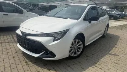 Nuova Toyota Corolla Active 140 CV (102 kW) 2026 Bianco Station wagon