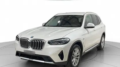 Usata BMW X3 Comfort Edition 184 CV (135 kW) 2022 Alpin white SUV