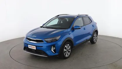 Blu Usata 2023 Kia Stonic Style SUV | 15.699 € (Buon prezzo)