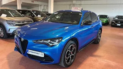 Usata Alfa Romeo Stelvio Veloce 210 CV (154 kW) 2024 Blu SUV