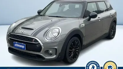 Begagnad Mini Cooper Clubman Hype 192 HK (141 kW) 2019 Grå Kombi