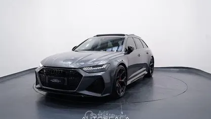 Gray Usata 2024 Audi RS6 Performance Station wagon | 129.990 € (Buon prezzo)