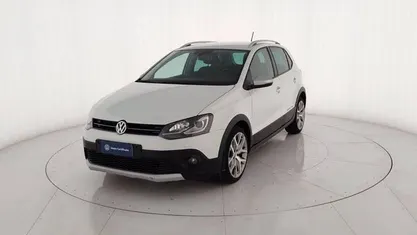 Usata VW Polo Cross 90 CV (66 kW) 2016 Bianco pastello Utilitaria