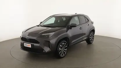 Usata Toyota Yaris Trend 116 CV (85 kW) 2022 Grigio Utilitaria