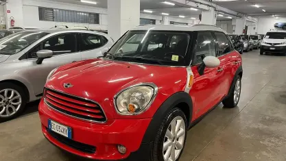 Usata Mini Cooper D Countryman 111 CV (81 kW) 2010 Rosso SUV