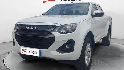 Usata 2025 Isuzu D-Max Pick-up | 33.600 € (Buon prezzo)