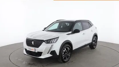 Bianco Usata 2023 Peugeot 2008 GT SUV | 20.499 € (Buon prezzo)