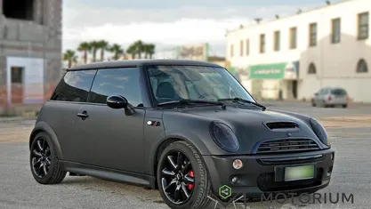 Usata Mini Cooper S 170 CV (125 kW) 2006 Grigio scuro Utilitaria