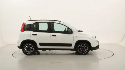 Usata Fiat Panda City Life 70 CV (51 kW) 2022 Biancobianco Utilitaria