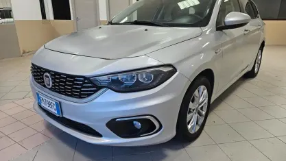 Usata Fiat Tipo Lounge 95 CV (69 kW) 2017 Grigio Station wagon