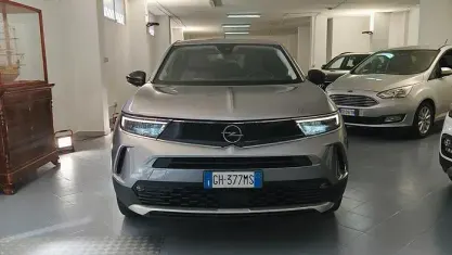 Usado Opel Mokka Elegance 110 CV (80 kW) 2021 Gris SUV