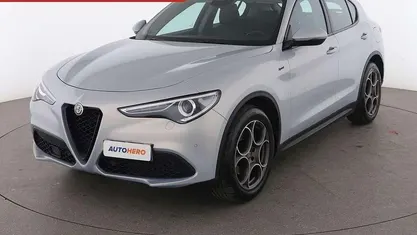 Usata Alfa Romeo Stelvio Sprint 190 CV (139 kW) 2022 Argento SUV