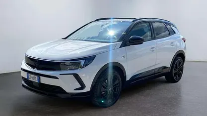 Usata Opel Grandland X S 136 CV (100 kW) 2024 Bianca tetto nero SUV