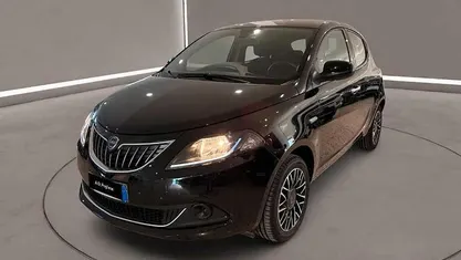 Usata Lancia Ypsilon S 69 CV (50 kW) 2024 Nero Utilitaria