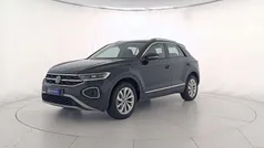 Deep black perlato Usata 2022 VW T-Roc Style SUV | 23.400 € (Buon prezzo)