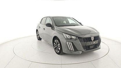 Usata Peugeot 208 Allure 101 CV (74 kW) 2025 Argento Utilitaria