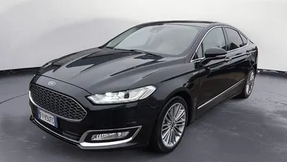 Nero Usata 2019 Ford Mondeo Vignale Tre volumi | 14.900 € (Ottimo prezzo)