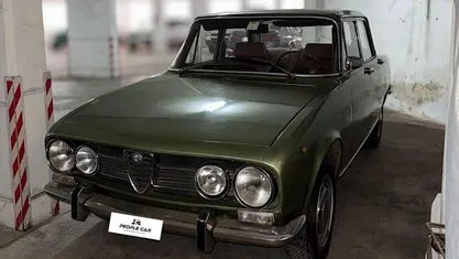 Usata 1970 Alfa Romeo 1750 Tre volumi | 14.900 €