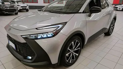Usata 2025 Toyota C-HR Trend SUV | 27.400 € (Super prezzo)