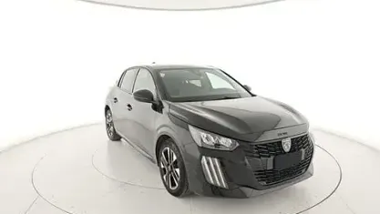 Usata Peugeot 208 Allure 101 CV (74 kW) 2024 Nero Utilitaria