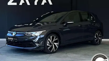 Usata VW Golf VIII R-line Plus 131 CV (96 kW) 2024 Grigio scuro Berlina