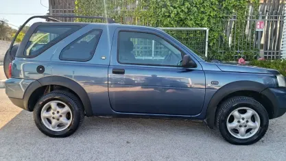 Usata Land Rover Freelander 2 SE 109 CV (80 kW) 2006 Blu SUV