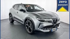 Grigio scuro Nuova 2025 Alfa Romeo Junior Edizione Speciale SUV | 26.900 € (Ottimo prezzo)